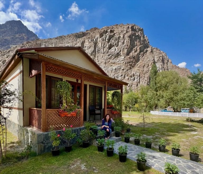 Dream Nest Resort in Soq Valley was a small heaven with so many flowers. . It looked like a mini Shangrila. Loved my time there.